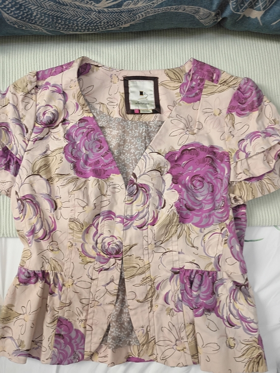 elevenses Tops - Anthropologie (Elevenses) Sweet Feminine Top